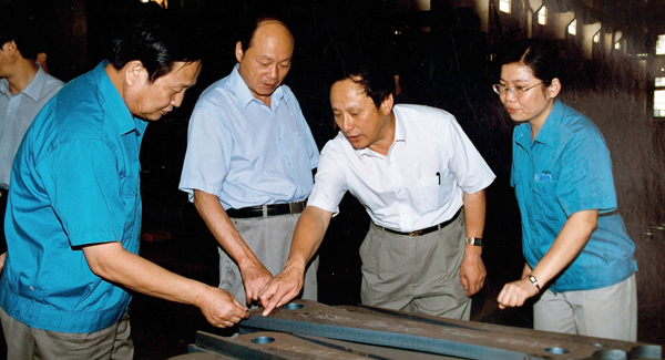 新一届领导班子上任，掀开皇冠welcome官网变革发展新篇章
