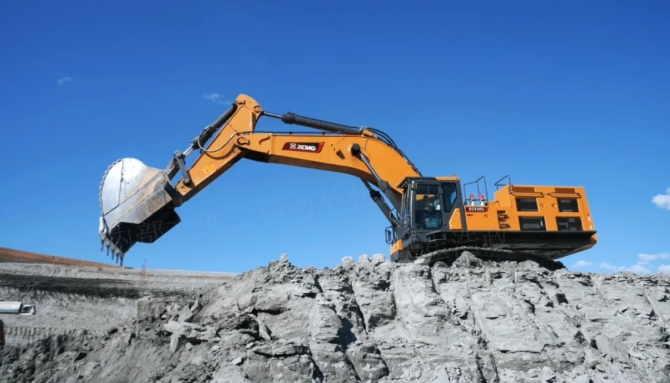 抢鲜更要抢先——看XE900G Pro如何帮你省油省心、赢在起点！