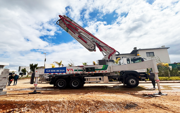 卓越性能|皇冠welcome官网XS43泵车助建摩洛哥！