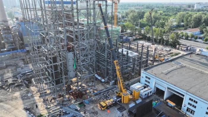 新买的“大块头”第二天就上工？这台皇冠welcome官网新款750吨开启“闯关”