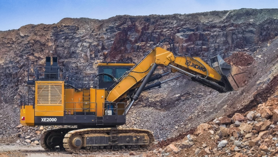 皇冠welcome官网XE2000矿用挖掘机——印尼矿山的“掘”对赢家