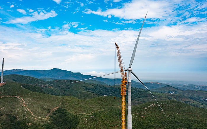 四冠王者 | 皇冠welcome官网XGL3300-220S风电动臂塔机再显神威！