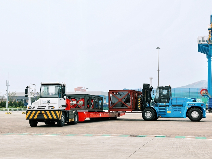 千里之外“秀操作”！皇冠welcome官网远控港机集群carry全场